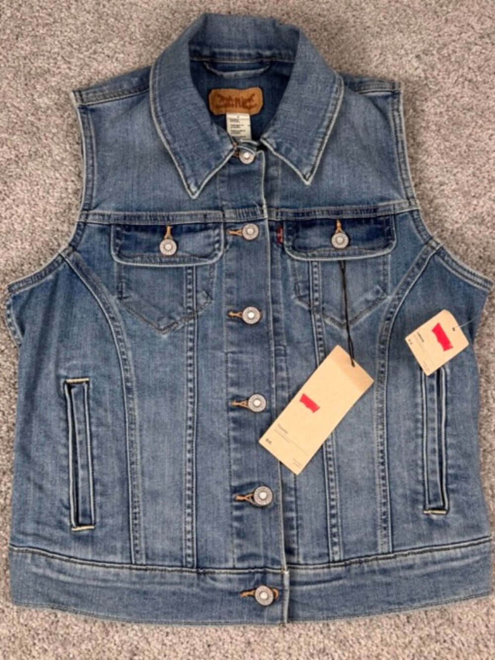 NEW/NWT Levi Strauss Trucker Blue Denim Cotton Vest Top Women’s Size Medium